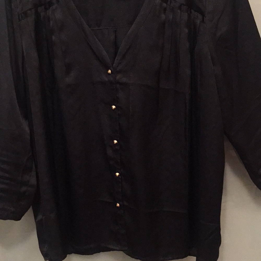 Button down blouse - Picture 4 of 5